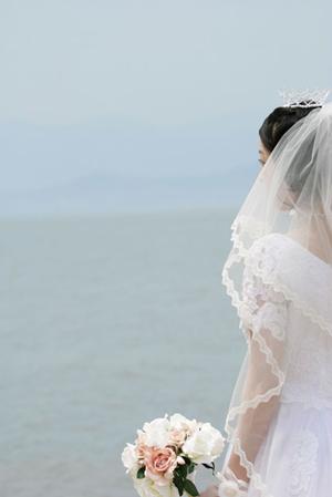 上質な輝きとシンプルな美しさが魅力！結婚指輪の選び方を解説